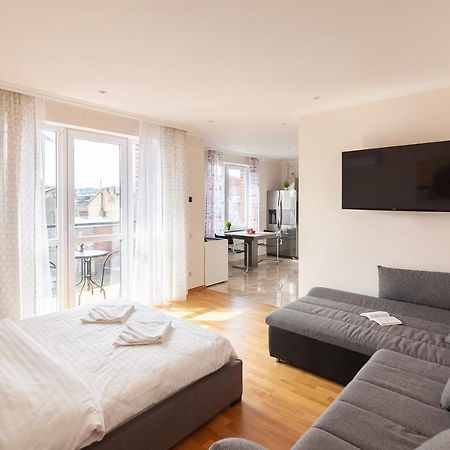 Regrand Apartment On Kulisha 47A Львів Екстер'єр фото