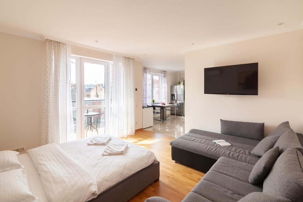 Regrand Apartment On Kulisha 47A Львів Екстер'єр фото