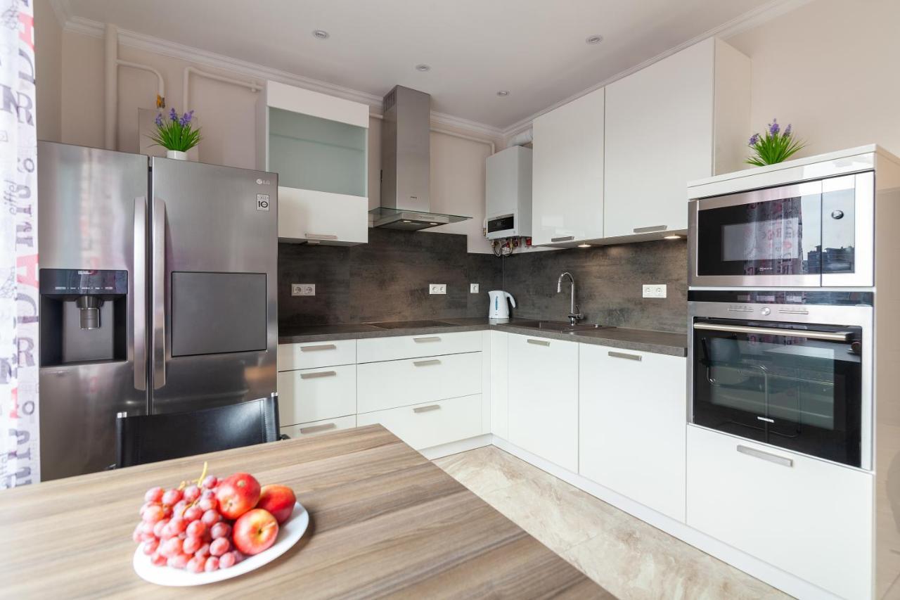 Regrand Apartment On Kulisha 47A Львів Екстер'єр фото